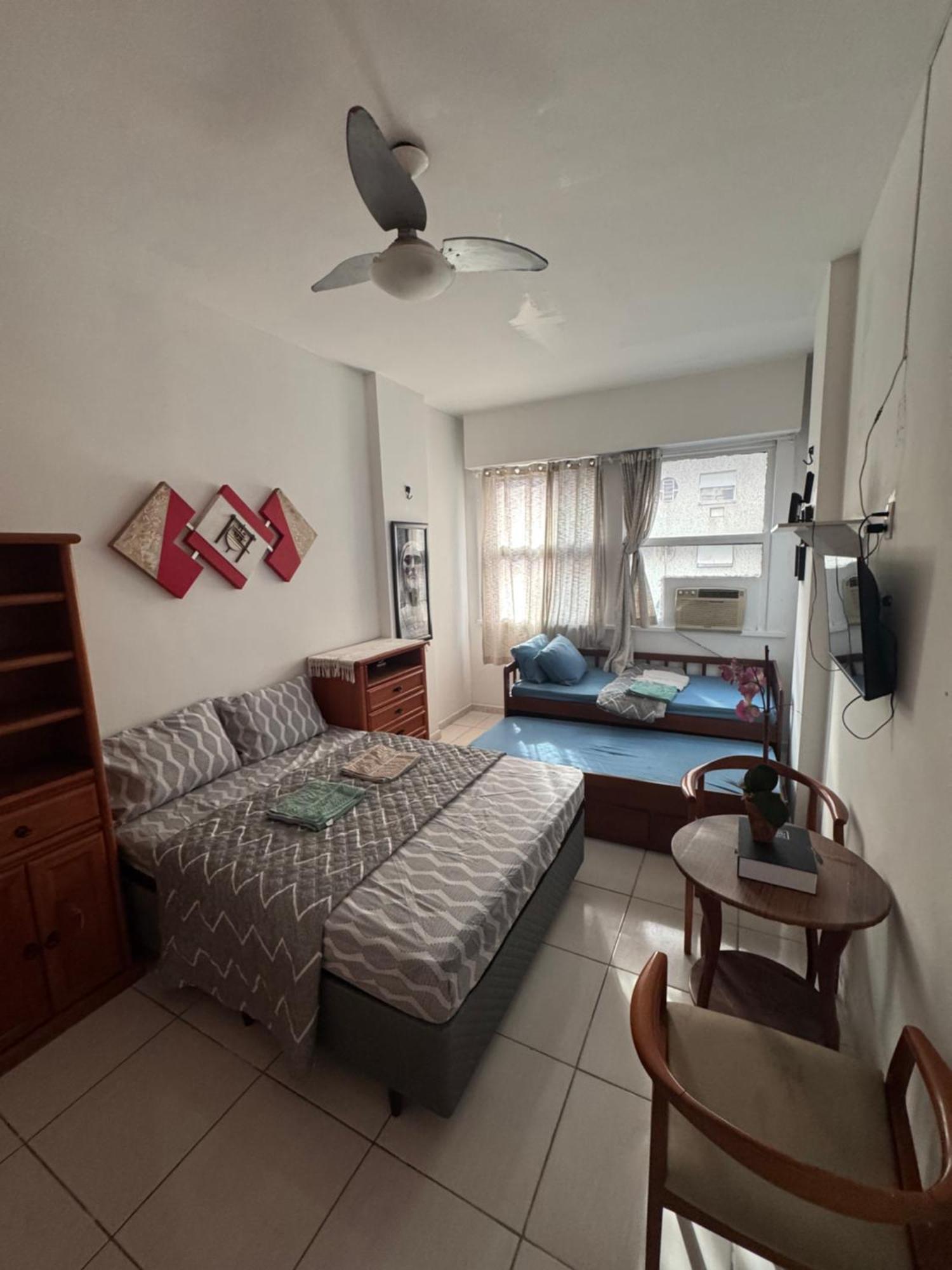Apartamento Esquina Da Praia, 2 Minutos Da De Copacabana Posto 02